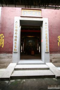 湖岭长兴禅寺旧址大门（从南到北）（来源：严可清摄于2009年8月）