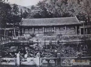 马尾船政官池，由德国建筑学家恩斯特柏石曼(Ernst Boerschmann)拍摄于1909年。